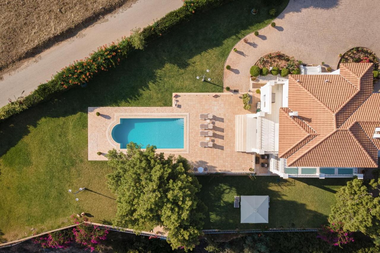 Villa Fantasia إسثْمِيا المظهر الخارجي الصورة