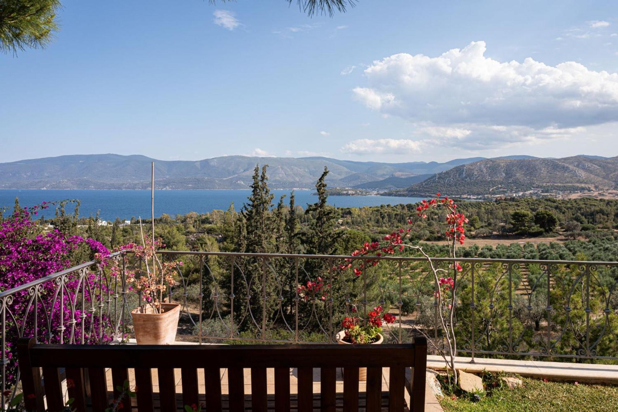 Villa Fantasia إسثْمِيا المظهر الخارجي الصورة