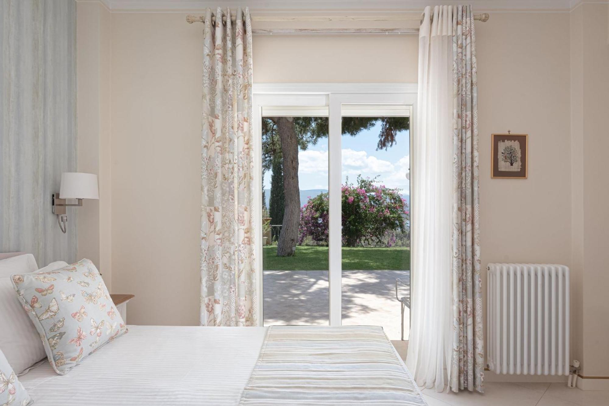 Villa Fantasia إسثْمِيا المظهر الخارجي الصورة